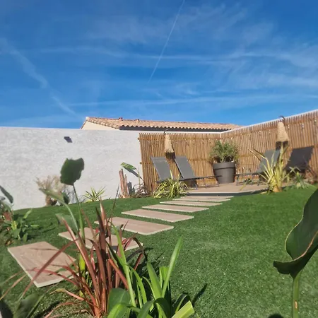 Avec Piscine Privée Villa