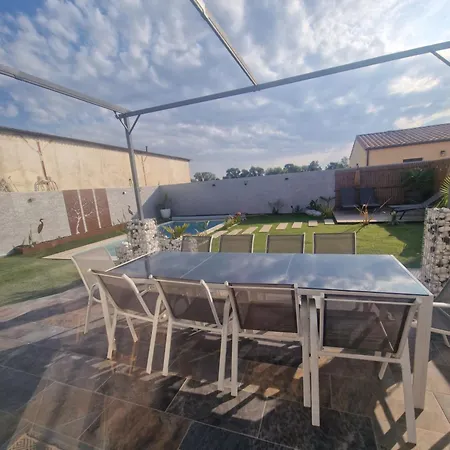 Avec Piscine Privée Sallèles-dʼAude